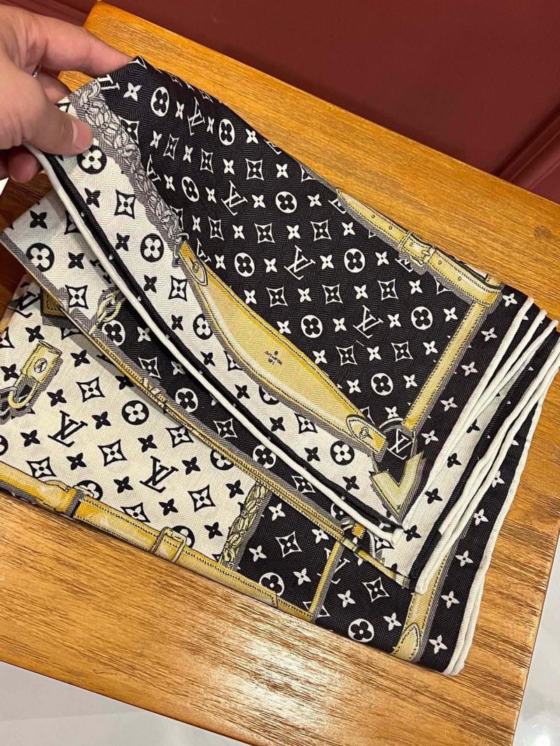 Louis Vuitton Scarf